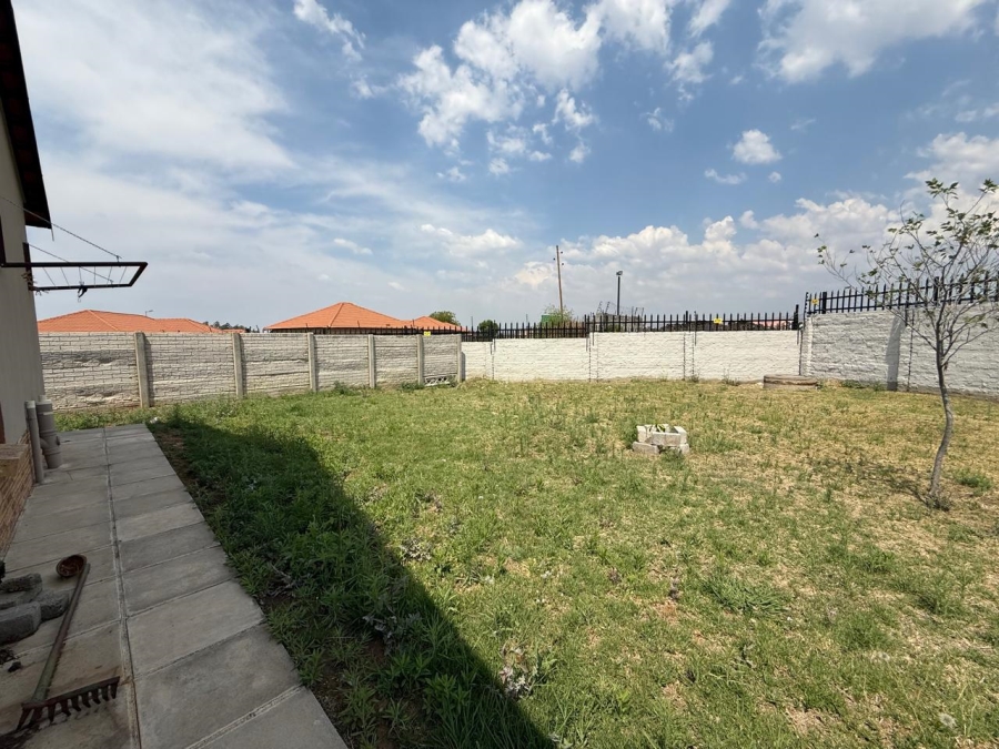 3 Bedroom Property for Sale in Waterkloof North West